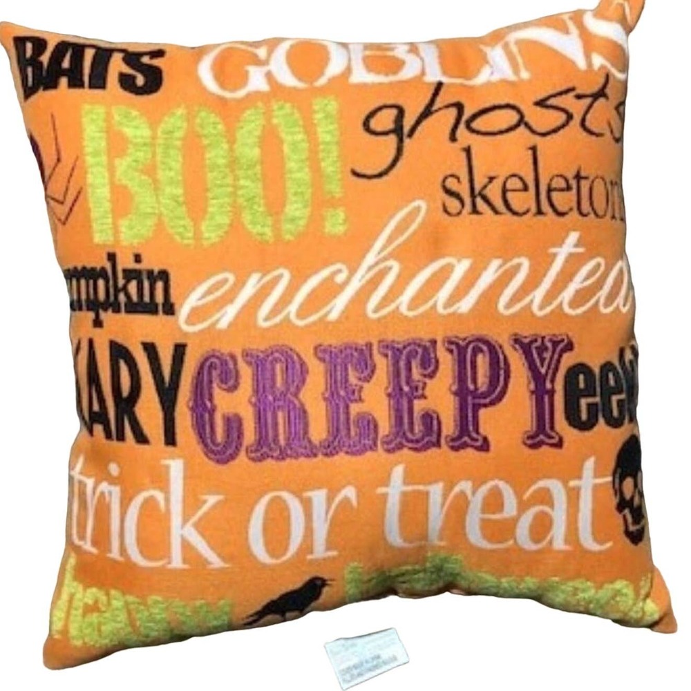Overstuffed Halloween 16.5" Throw‎ Pillow NWOT